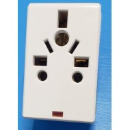Adaptor 3-Way Switched 